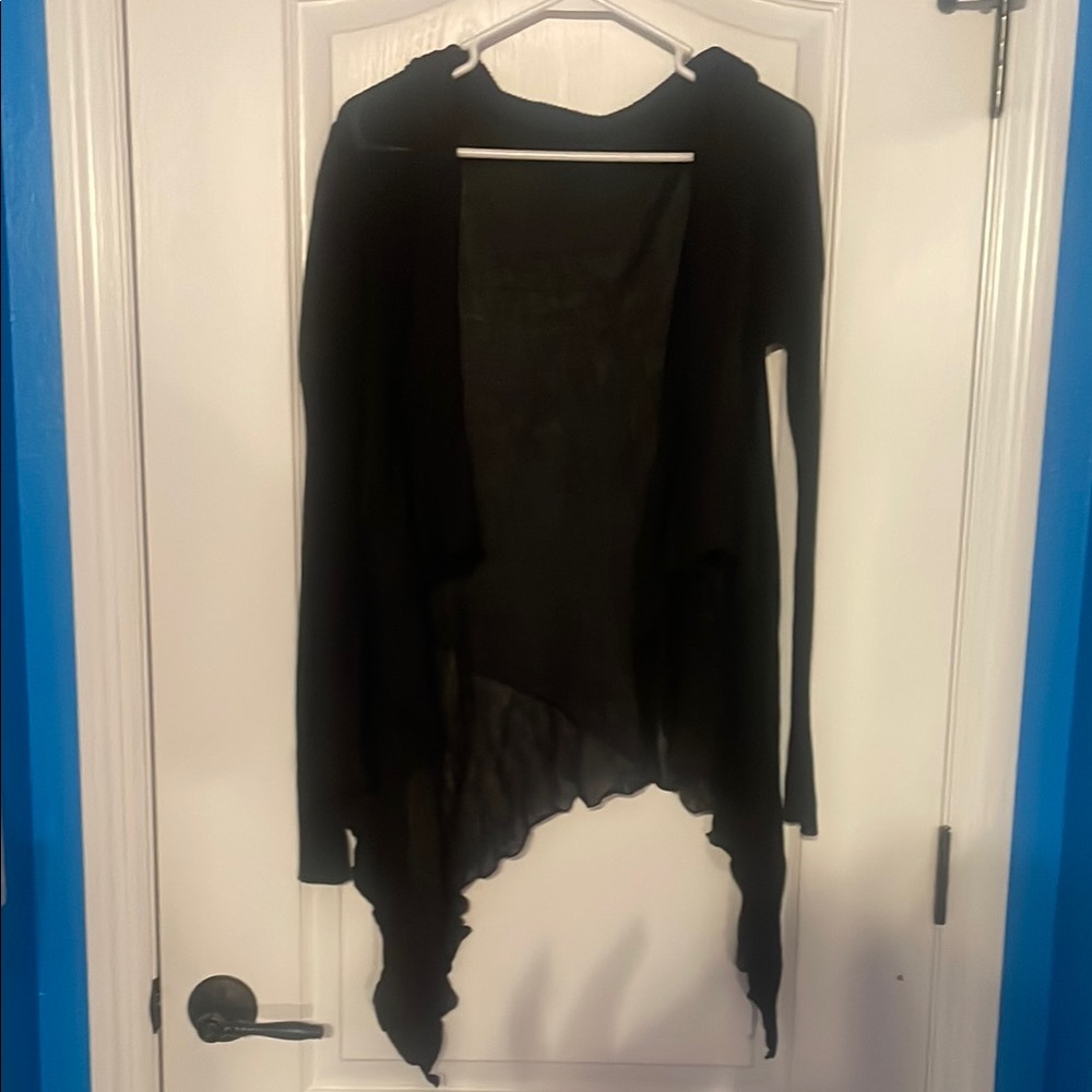 Elegant Shimmery Hanky Hem Black Women's Sweater